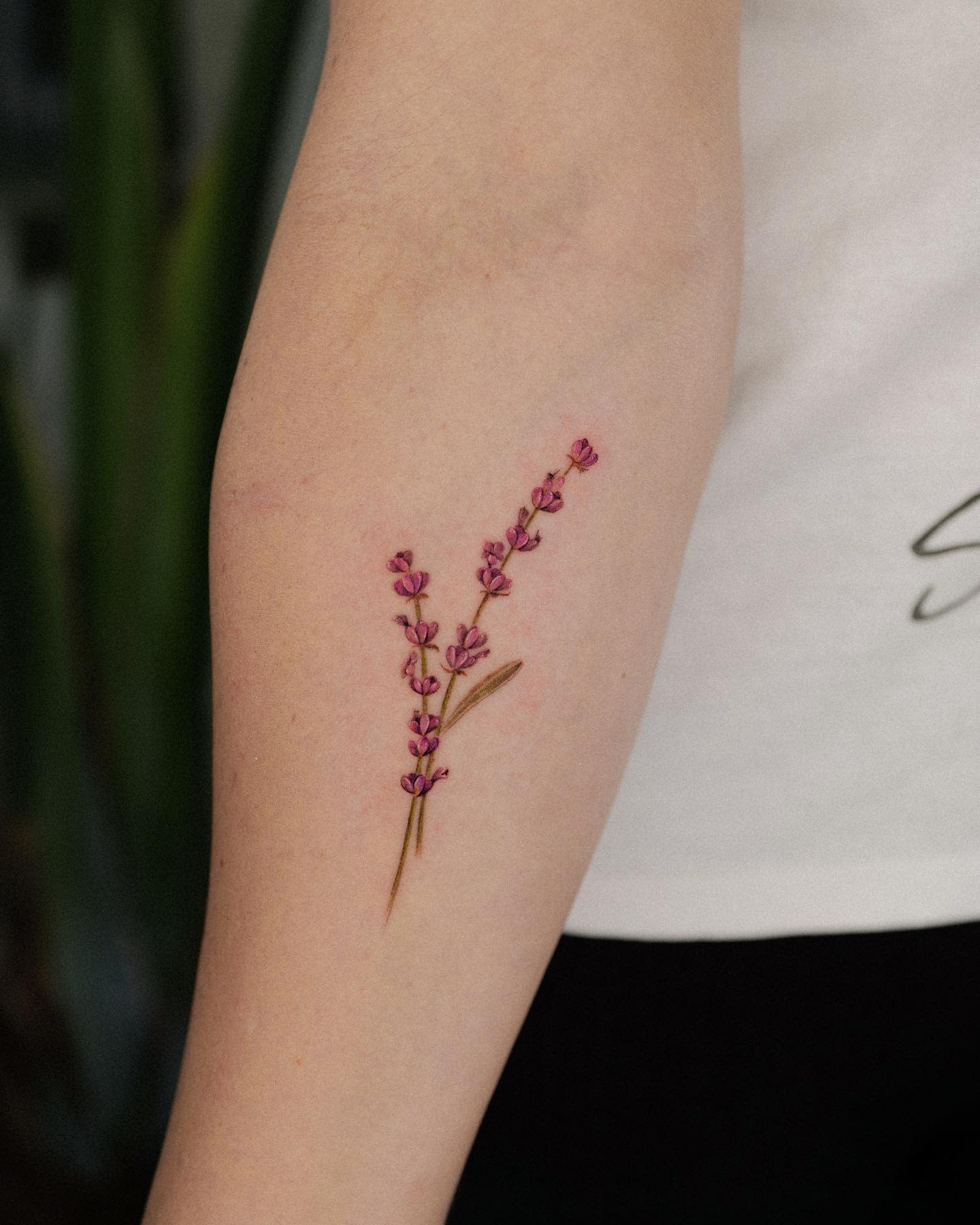 59 Creative Botanical Tattoo Ideas [2024 Inspiration Guide]